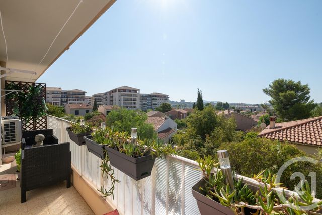 Appartement T4 à vendre - 4 pièces - 69,25 m2 - Toulon - 83 - PROVENCE-ALPES-COTE-D-AZUR