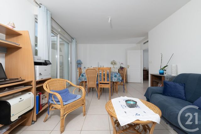 Appartement F4 à vendre - 4 pièces - 90,16 m2 - La Valette Du Var - 83 - PROVENCE-ALPES-COTE-D-AZUR