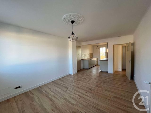 Appartement F3 à louer - 3 pièces - 57,20 m2 - La Valette Du Var - 83 - PROVENCE-ALPES-COTE-D-AZUR