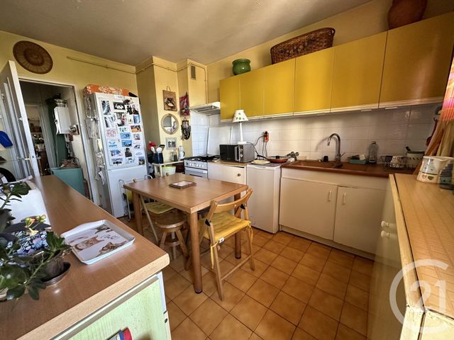 Appartement F4 à vendre - 4 pièces - 97,59 m2 - Toulon - 83 - PROVENCE-ALPES-COTE-D-AZUR